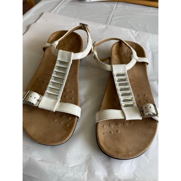 Vionic White and Tan Sandals - Picture 2 of 4